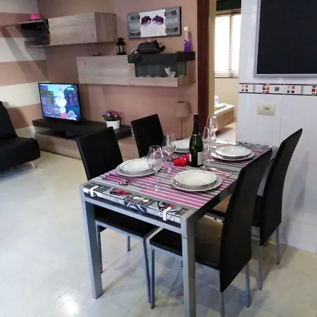 Tenerife Low Cost Solution & Family Treatment! Ferienhaus